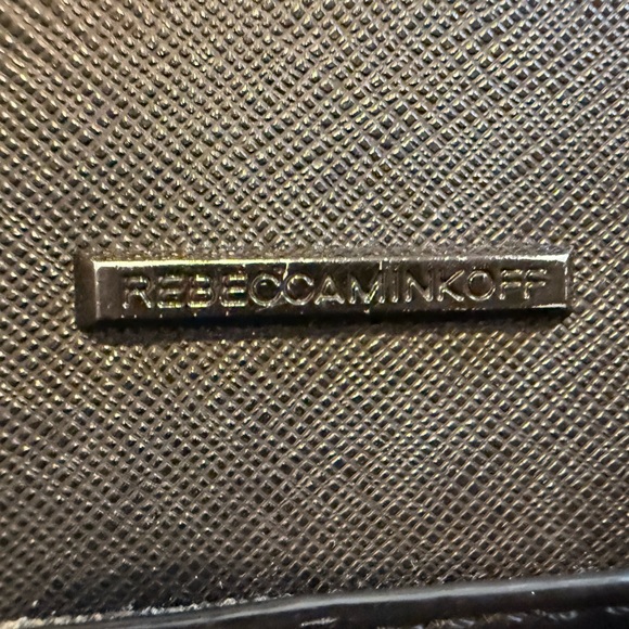 EUC!!♥️ Rebecca Minkoff Avery Saffiano Leather Black Chain Crossbody Bag - Picture 8 of 9